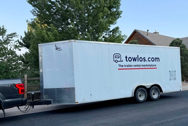 Enclosed trailer