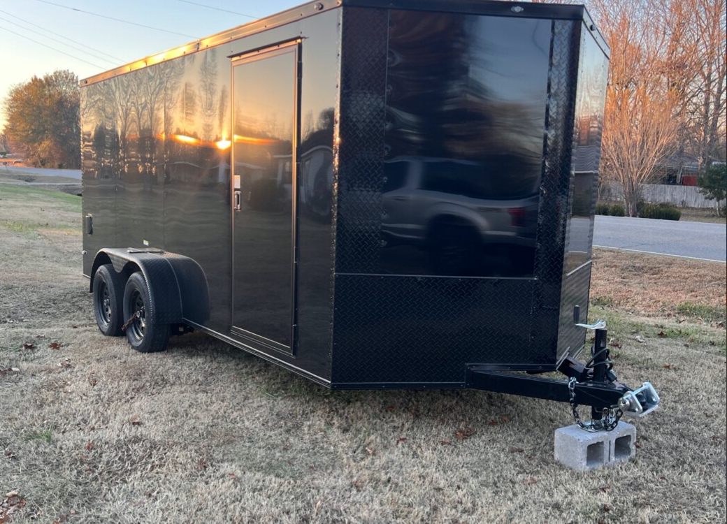 Towlos Featured Trailer of the Week: The 7x16ft Enclosed Trailer