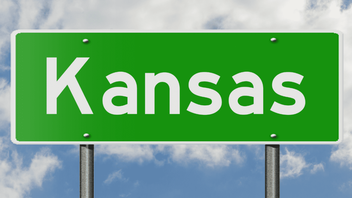 Kansas Towing Laws Trailer Resources