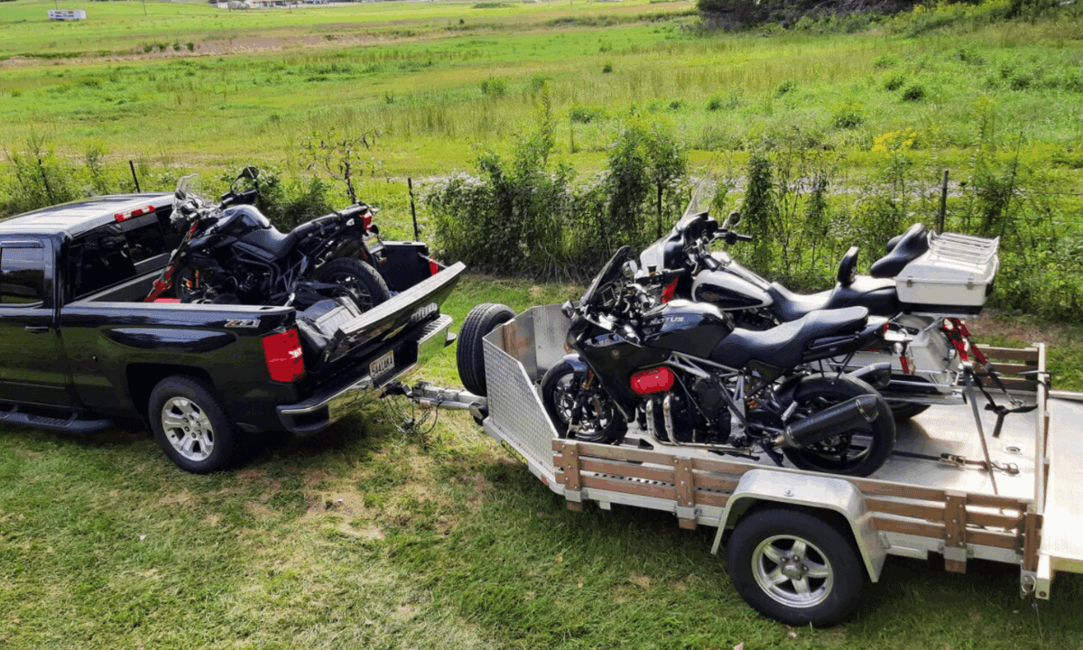 What Do I Need to Rent a Trailer on towlos?